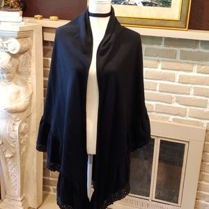 Vintage Ruffled Triangle Shawl